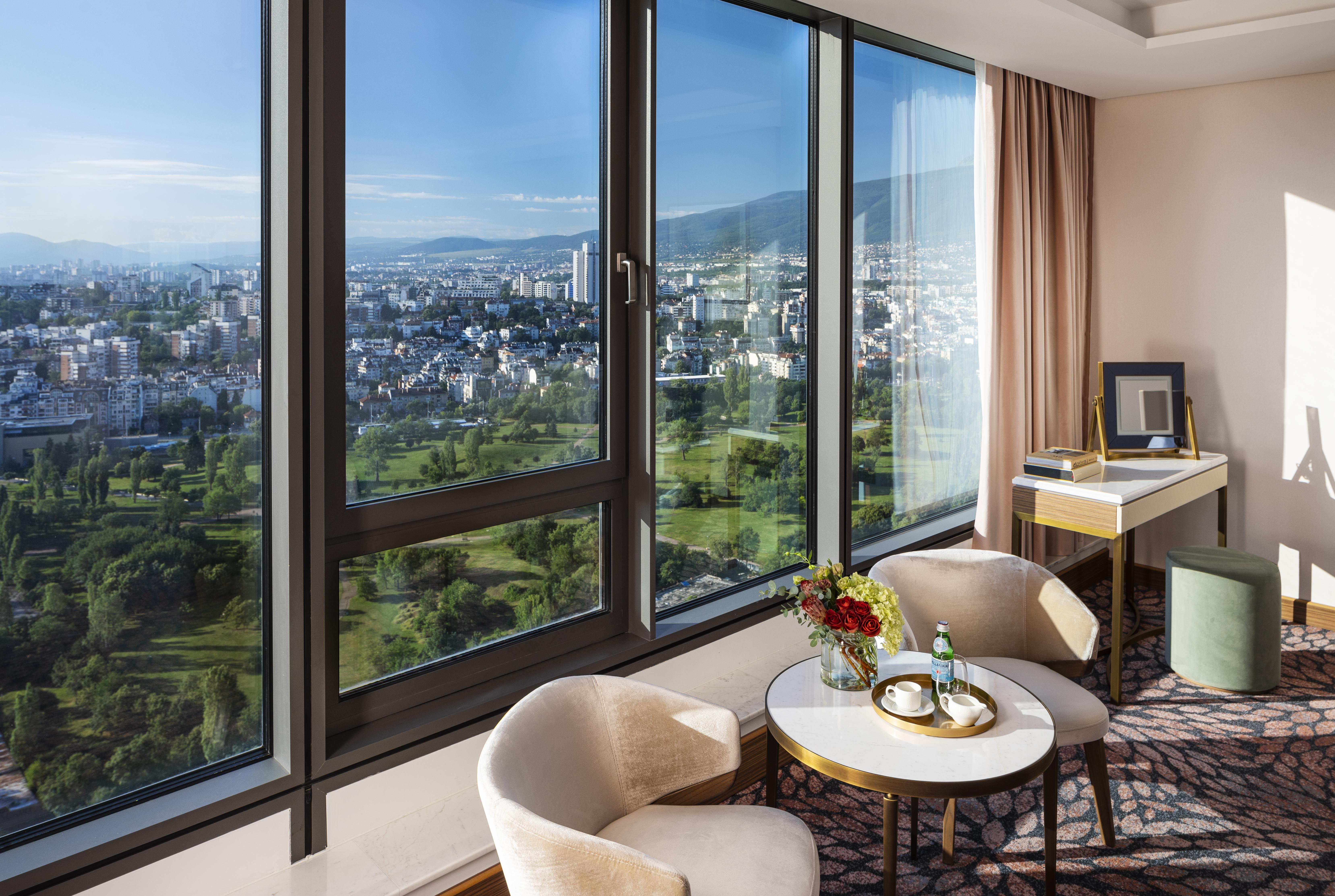 Grand Hotel Millennium โซเฟีย ภายนอก รูปภาพ A room at the hotel